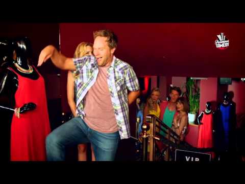 Живу с моделями сериал