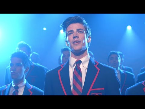 Смотреть онлайн сериал glee cast